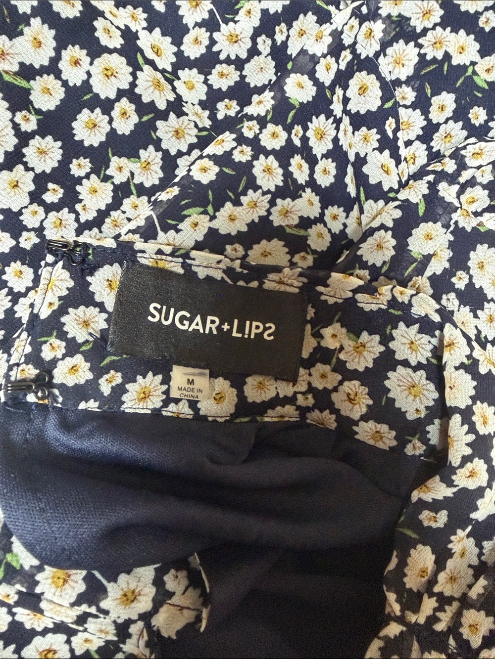 Sugar + Lips Navy Daisy Floral High Neck Belted Dress Size M - Picture 2 of 7